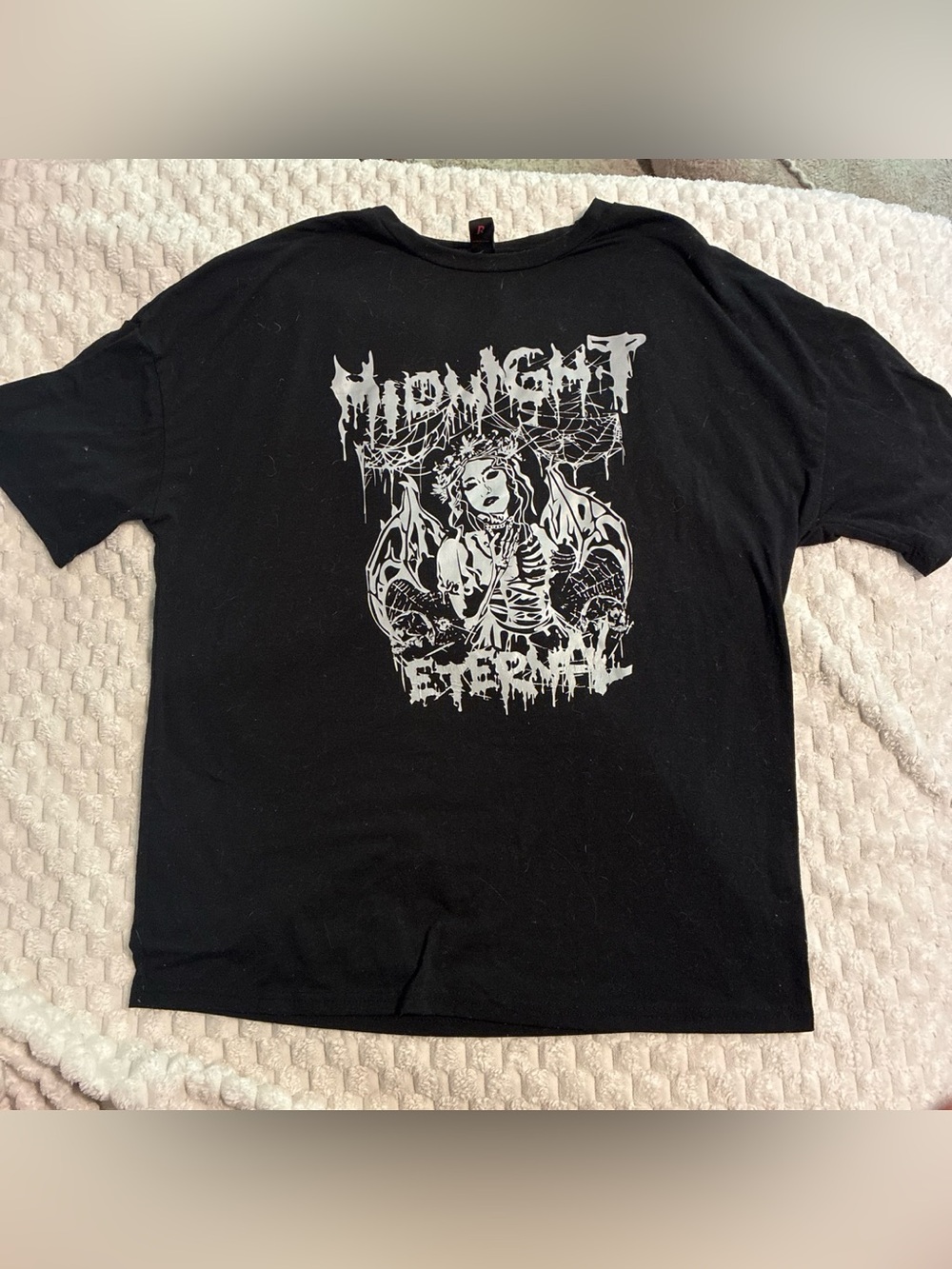 Black Graphic Short-Sleeve Men's T-Shirt - 'Midnight Eternal' band tee